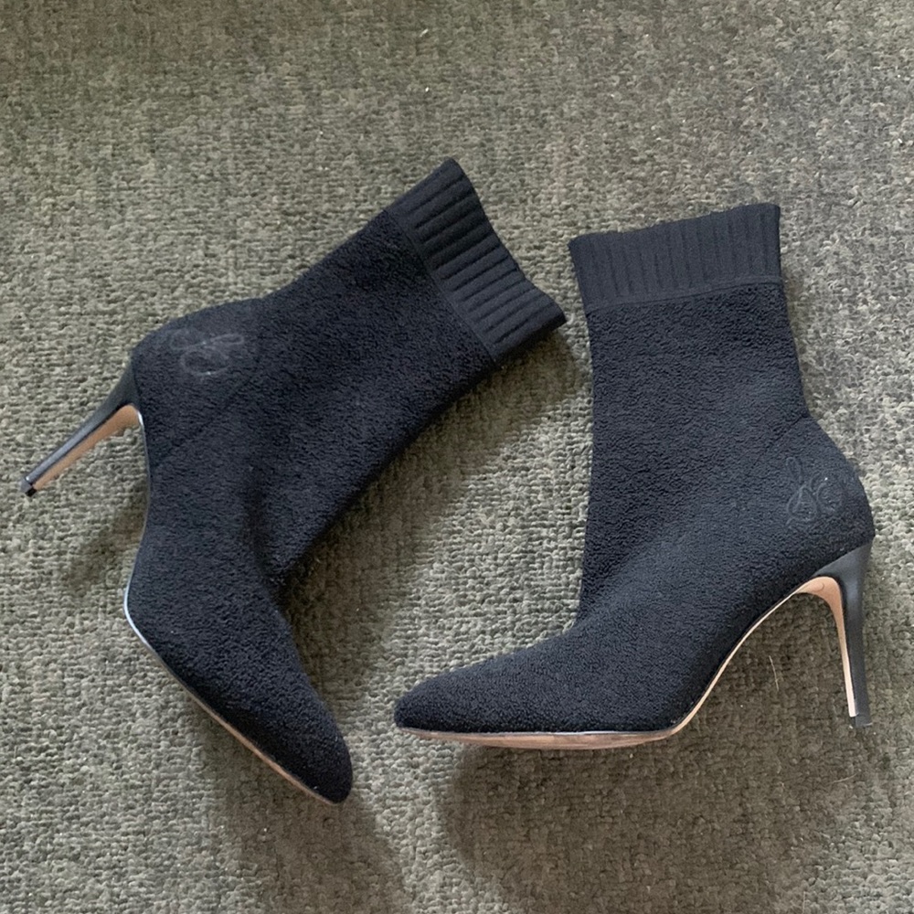 Worn 2x - ‘Oksana’ Boucle Knit Bootie - Black